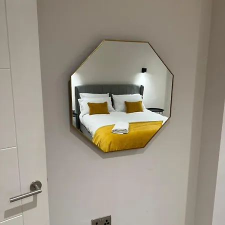 Cosy 1 Bed Centre アパート