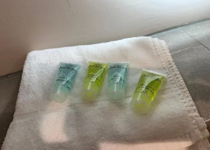 Cosy 1 Bed Centre * Leeds (West Yorkshire)