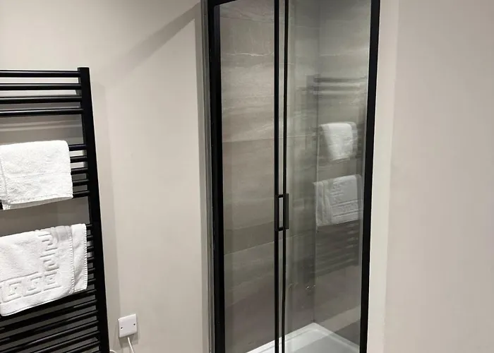 Cosy 1 Bed Centre * Leeds (West Yorkshire)